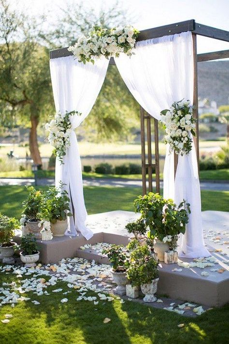 romantic outdoor wedding backdrop Pumpkin Toppers, Pumpkin Poop, Outdoor Wedding Backdrops, Ceremony Decorations Outdoor, Carve Pumpkins, Wedding Ceremony Decorations Outdoor, Outdoor Backdrops, Wedding Setup, Romantic Outdoor Wedding