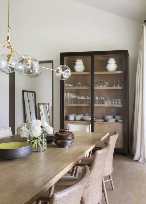 11 Stylish Modern Dining Room Design Ideas Hutch Styling, Dinning Room Furniture, Mcguire Furniture, Apartment Mood Board, Modern Dining Rooms, Cabinet Hutch, Dining Room Design Modern, Luxury Dining Tables, Dining Room Cabinet