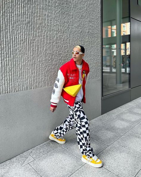 Funky Outfits Men, Funky Streetwear, Miami Outfit, Becky G Outfits, Drippy Outfit, High Fashion Men, Miami Outfits, Personal Image, Funky Outfits