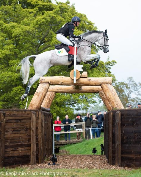 Badminton Horse Trials Outfit, Horse Jumping Aesthetic, Horse Draw, Horse Cross Country Jumps, Equestrian Aesthetic Show Jumping, Horse Trails, Badminton Horse Trials, Buy A Horse, Horse Trials