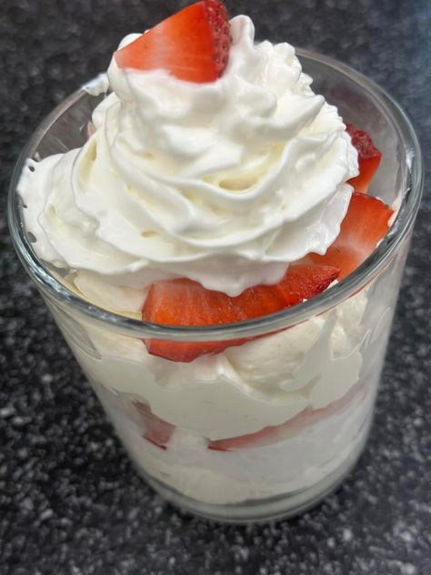 Strawberry Cheesecake Parfait, Whipped Greek Yogurt, Strawberry Cheesecake Parfaits, Weight Watchers Cheesecake, Cheesecake Parfait, Greek Yogurt Cheesecake, Yogurt Cheesecake, Cheesecake With Whipped Cream, Yogurt Parfait Recipe