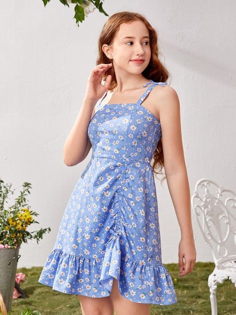 90s Inspired Outfits, Teen Girl Dresses, Cute Dress Outfits, Blue Summer Dresses, Floral Cami, Floral Blue Dress, Dresses Kids Girl