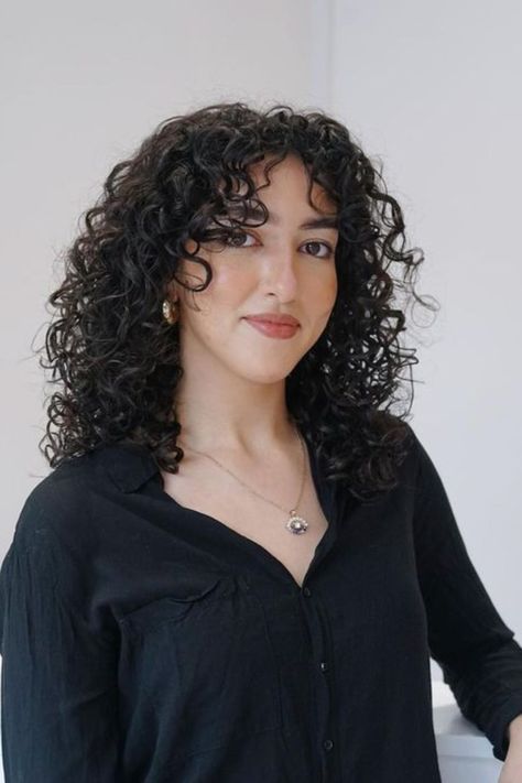 Guide to Curtain Bangs for Women with Curly Hair - Wittyduck Natural Curly Curtain Bangs, Curly Shag Haircut With Curtain Bangs, Layered Hair Short Curly, Curly Hair Curtain Bangs Short, 3b Curtain Bangs, Curly Short Hair With Curtain Bangs, Curtain Bangs Curly Hair 3b, Curtain Curly Bangs, Curly Haircut Curtain Bangs