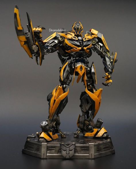 Custom Transformers Figures, Dino Transformers, Transformers Figures, Custom Transformers, Lego Transformers, Transformers Art Design, Bumblebee Transformers, Zbrush Character, Transformers Collection