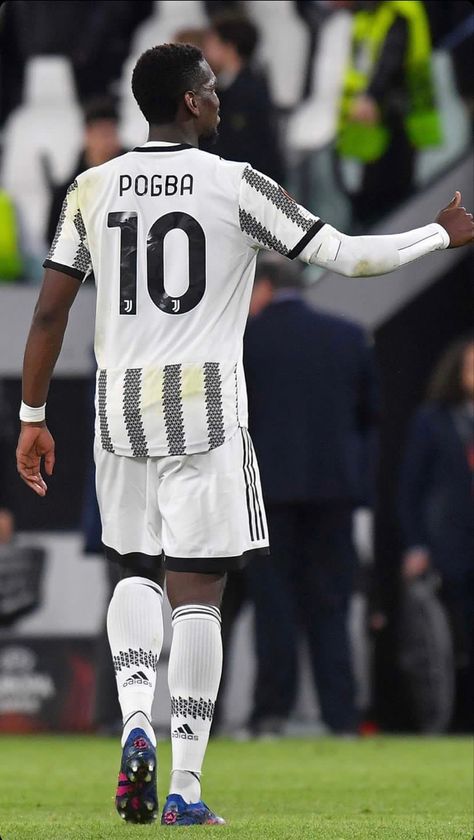 #paulpogba #pogba #juventus #france Pogba Wallpapers, Pogba Juventus, Pogba France, Juventus Goalkeeper, Black Panther Images, Juventus Wallpapers, Football Players Photos, Haha Photos, Paul Pogba