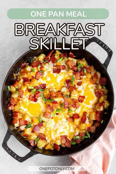 Baseball Meals, One Skillet Breakfast, Egg And Potato Breakfast, Potato And Egg Breakfast, Egg And Potato, Skillet Breakfast, Breakfast Skillet Recipes, Potato Breakfast, Breakfast Skillet