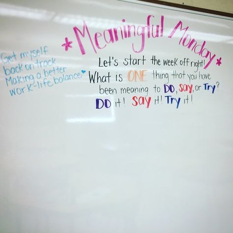 Meaningful Monday / morning message Whiteboard Prompts, Whiteboard Messages, Quick Writes, Responsive Classroom, Morning Activities, Daily Writing Prompts, Bell Work, Daily Writing, Classroom Community