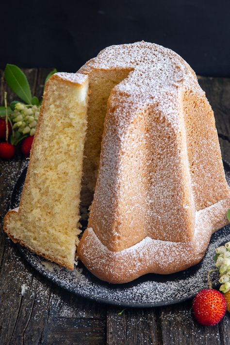 Pandoro Italian Christmas Cake - An Italian in my Kitchen Pandoro Recipe, Italian Cake Recipes, Pandoro Cake, Easy Panettone Recipe, Pannetone Recipe Italian, Sourdough Panettone, Pandoro Cake Ideas, Traditional Panettone Recipe, Italian Christmas Desserts