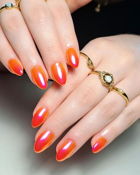 Lauren Elise | ✨️ Tequila sunrise duochrombré (yeah I've just made that term up 🤣) 😍😍😍 for beaut @caitlinvest06 🧡🍹💖 was wonderful to catch up 😘 ✨️ | Instagram Tequila Sunrise Nails, Sunrise Nails, Tequila Sunrise, Nails Short, Pink Nails, Tequila, Nail Inspo, Nail Colors, Nail Designs