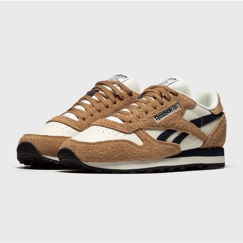 Reebok Classic Leather Men’s Athletic Sneaker Training Shoe Chalk/Wild Brown White Sneakers With Gum Sole For Outdoor Activities, Iverson Shoes, Reebok Classic Leather Sneakers, Reebok Mens Sneakers, Reebok Classic Club C, Reebok Pump, Shoes Reebok, Reebok Classic Leather, Steel Toe Shoes