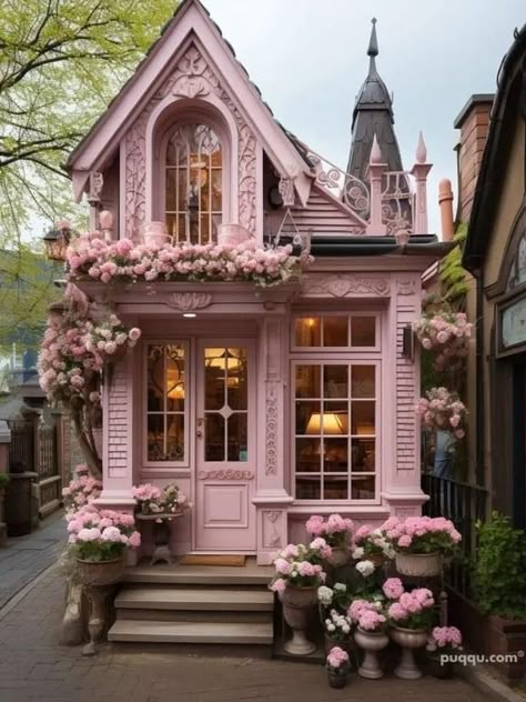 Pink House Exterior, Makeup Tip, Casa Exterior, Dream Cottage, Pink House, She Sheds, Fantasy House, Cute House, Pink Houses