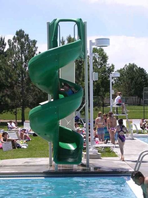 Inground Pool Slides, Above Ground Pool Slide, Swimming Pool Slides, Pools Ideas, Pool Water Slides, Living Pool, Swimming Pool House, Pool Slide, Waterfalls Backyard