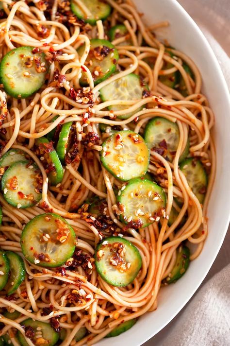 Spicy Cucumbers, Chili Crisp Recipe, Burpless Cucumber, Korean Cucumber, Cucumber Noodles, Chili Crisp, Cold Noodles, Spicy Noodles, Asian Noodles