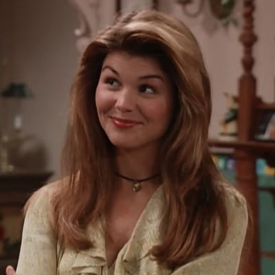 Full House Aunt Becky, Becky Full House Hair, Aunt Becky Hair, Lori Loughlin 90s, Aunt Becky Full House, Becky Katsopolis, Full House Outfits, Becky Full House, Barbie Nose