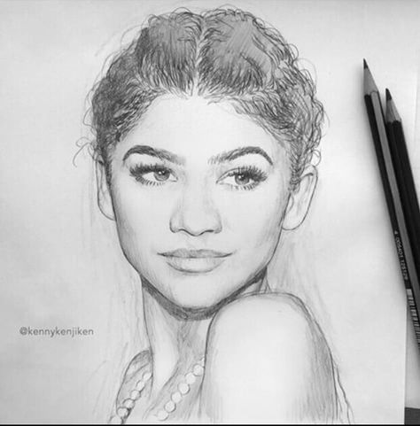 Zendaya Drawings Pencil Sketch, Celebrity Pencil Sketches, Drawing Of Zendaya, Portrait Drawing Of Celebrities, Zendaya Sketch Pencil, How To Draw Zendaya, Zendaya Art Drawing, How To Draw Celebrities, Drawing Ideas Celebrities