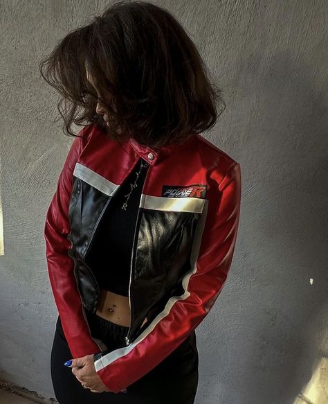 Cropped Racer Jacket Outfit, Racers Jacket, Racing Jacket Women, Fancy Casual Outfits, Black Outfit Aesthetic, Red Black Outfit, Hearts Outfit, Preppy Chic Outfits, Red And Black Jacket