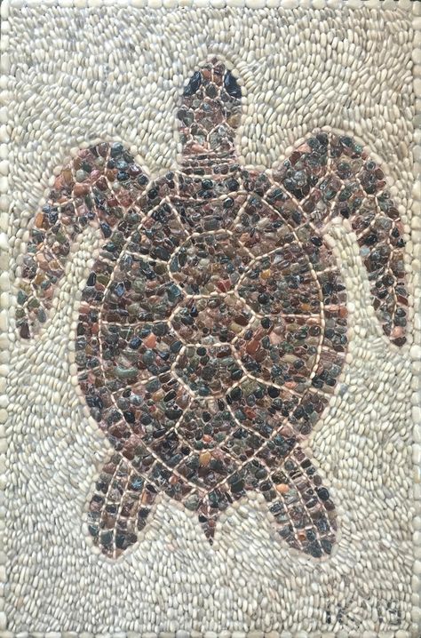 Mosaic turtle made out of pebbles from a beach in Antalya, Turkey, by MusaiKo Mosaic Walkway, Garden Pebbles, Pebble Floor, Mosaic Rocks, Walk In Shower Designs, Border Ideas, Pebble Mosaic, Garden Decor Ideas, Busy Bees