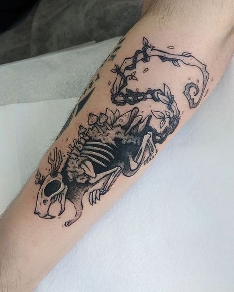 Mendoza Tattoo, Sketchy Tattoo, Rat Tattoo, Tattoos Hand, Melbourne Tattoo, Dinosaur Tattoos, Goth Tattoo, Mouse Tattoos, Hand Tats