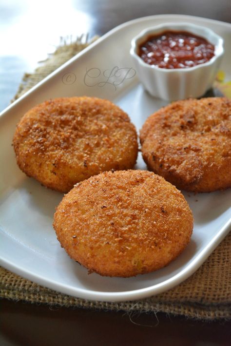 Paneer Cutlet Recipe | Paneer Snack Recipe Paneer Cutlet, Paneer Snacks, Cutlets Recipes, Paneer Recipes, Cooked Veggies, Indian Snacks, Indian Dishes, Fried Food, Beignets