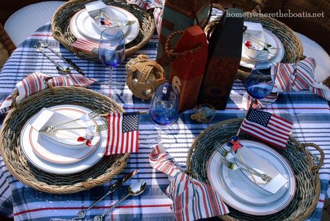 Great nautical table for summer fun! Lobster Bachelorette Party, Seafood Boil Party Ideas, Boil Dinner, Lobster Bake Party, Easter Bunny Bark, Coastal Party, Lobster Party, Easter Countdown, Nautical Bachelorette Party