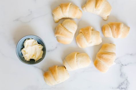 Homemade Crescent Dinner Rolls Recipe - That Bread Lady The Bread Lady, That Bread Lady, Thanksgiving Dinner Rolls, Crescent Dinner Rolls, Bread Dips, Blueberry Sweet Rolls, Homemade Crescent Rolls, Thanksgiving Rolls, Frozen Rolls