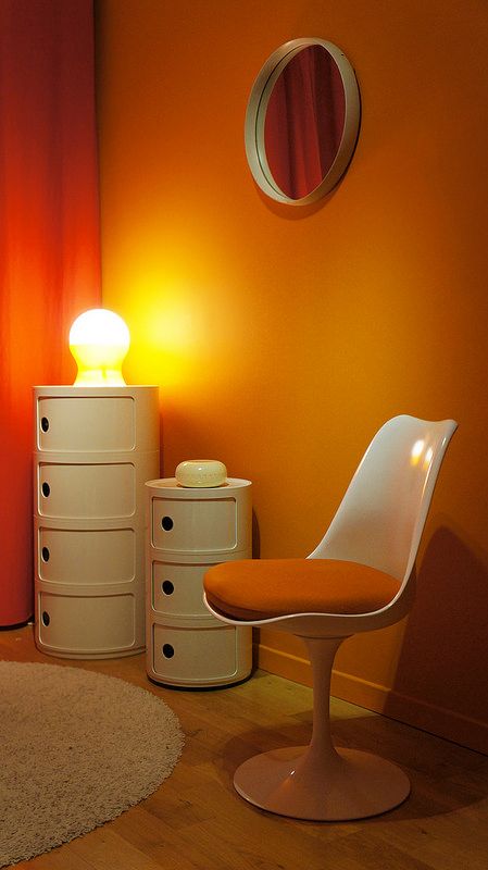 Part of P.A.M. The Orange Room | Space Age ! | arnaud ajackinphreak | Flickr Space Age Interior, 70s Room, 70s Interior Design, Orange Room, Orange Rooms, 70s Interior, Retro Interior Design, Space Age Design, 70s Home