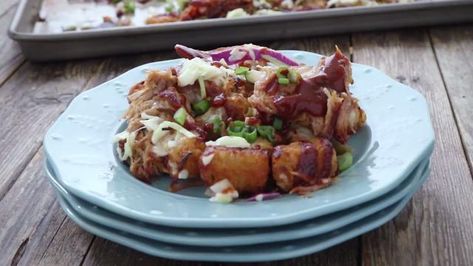 Memphis BBQ Pork Totchos Pork Totchos, Totchos Tater Tots, Pulled Pork Salad, Totchos Recipe, Memphis Bbq, Pork Salad, Bar Food, Barbeque Sauce, Tater Tots