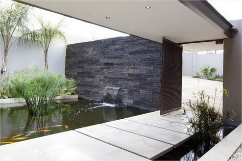 Modern Walkway Water Garden with Koi Pond Architecture, Modern Pond, Patio Layout Design, Koi Pond Design, Patio Layout, Outdoor Water Feature, Outdoor Water Features, Garden Water Feature, Backyard Garden Landscape