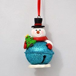 Clay Snowmen, Button Snowman, Patriotic Christmas Ornaments, Jingle Bell Crafts, Crea Fimo, Clay Dough, Disney Christmas Decorations, Clay Christmas Decorations, Patriotic Christmas