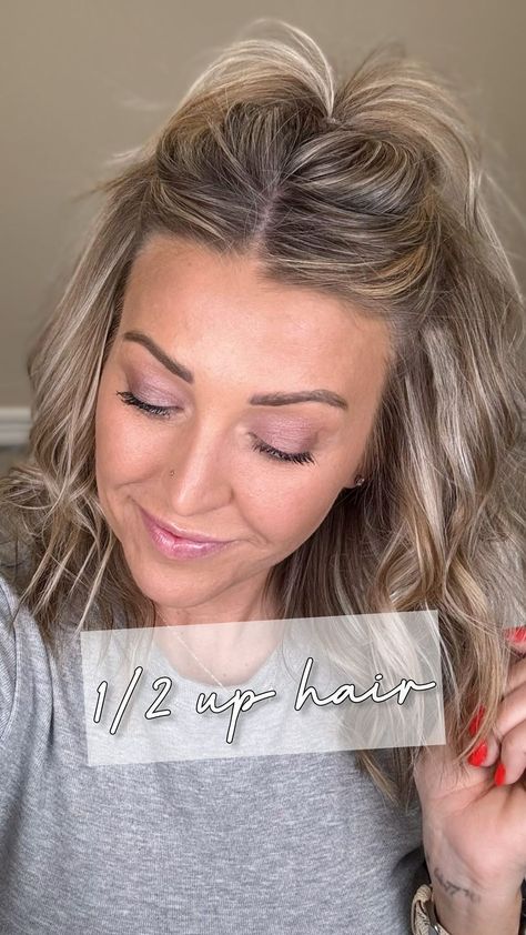 Ashley Erickson | Do you have short hair or short layers that make it hard to get your hair back?! Try this 🙌🏻 . . #hairreels #hairreel #reelhair #easyhair... | Instagram Cute Ways To Pull The Front Of Your Hair Back, How To Curl Hair Quick And Easy, How To Style Front Pieces Of Hair, Bangs Out Of Face Hairstyles, How To Pull Back Bangs, Half Pulled Back Hairstyles, How To Pin Back Bangs, Hairstyles To Keep Bangs Out Of Face, Half Up Hair Ideas