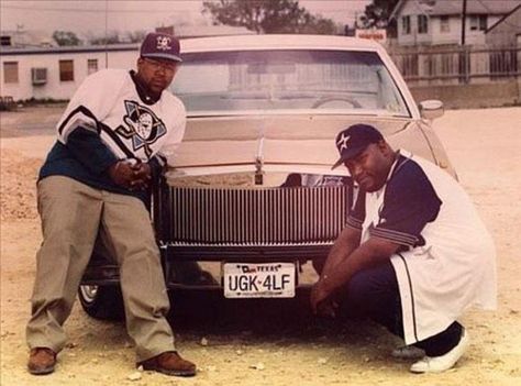 RELOWD (Re•Load) on Instagram: "UGK (1994) Pimp C can be seen rocking a Anaheim Ducks Starter jersey and hat to match. Bun B was wearing a Houston Astros Starter jersey and baseball cap. #ugk #undergroundkingz #pimpc #sweetjones #chadbutler #bunb #portarthur #portarthurtx #houstonastrosbaseball #houstonastros #anaheimducks #hockeyjersey #hockeyjerseys #nhljersey #90svintage #90sfashion #90sfashiontrends #90sfashions #90sstyle #90sstreetwear #ugk4life #supertight" Southern Rap, Pimp C, Chopped And Screwed, Bun B, Hip Hop Classics, Dirty South, Real Hip Hop, Hip Hop And R&b, Gangsta Rap