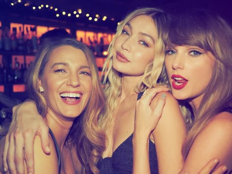 Party In New York, 34th Birthday, Taylor Swift Birthday, Blonde Cat, Estilo Taylor Swift, Serena Van Der Woodsen, Taylor Swift Hair, Taylor Swift (lyrics), Long Live Taylor Swift