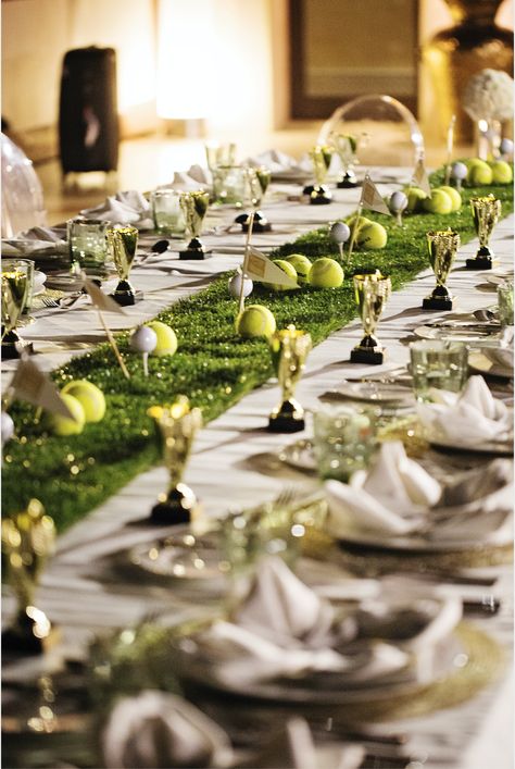 A Tennis and Golf Decor Table Professional Event Decor, Gala Table Decorations Corporate Events, Corporate Football Event, Corporate Dinner Decor, Golf Event Decor, Corporate Event Styling, Golf Table Decorations, Corporate Party Decorations, Corporate Event Centerpieces