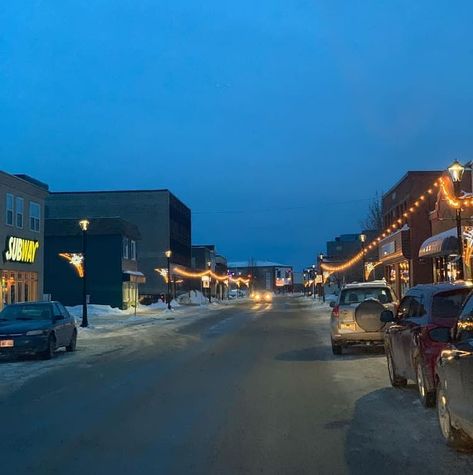 Jackson Santos on Instagram: “Downtown Bathurst. 🥰😍♥️🇨🇦 Location: Bathurst, New Brunswick - Canada Photo credit by: @canadiando_ #bathurst #bathurstnewbrunswick…” Bathurst New Brunswick, New Brunswick Canada, Canada Photos, New Brunswick, Photo Credit, Places To Travel, Street View, Travel, Instagram