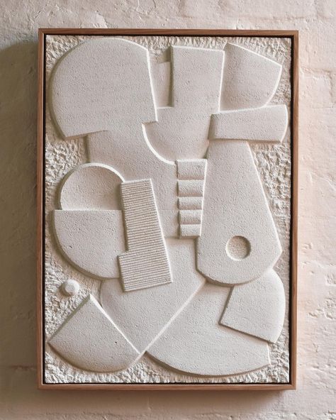 Stone Relief Carving, Limestone Carving, Limestone Sculpture, Cardboard Relief, Stone Carving Sculpture, Ceramics Vase, Wand Art, Ceramic Tile Art, 60s Art