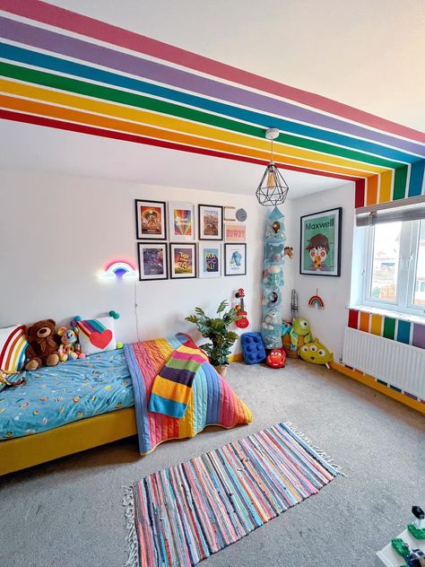 Bedroom Rainbow, Rainbow Mural, Rainbow Bedroom, Colorful Kids Room, Rainbow Room, Painted Ceiling, Rainbow Kids, Kids Room Design, The Ceiling