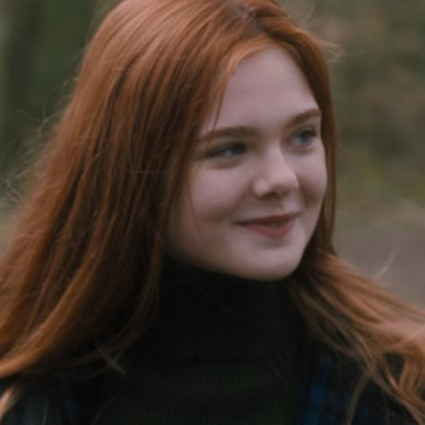 Lily Evans Face Claim, Harry Potter Lily, Girl With Ginger Hair, Rose Granger Weasley, Fem Harry Potter, Harry Potter Face, Ginger Girls, Lily Evans, Boy Meets World