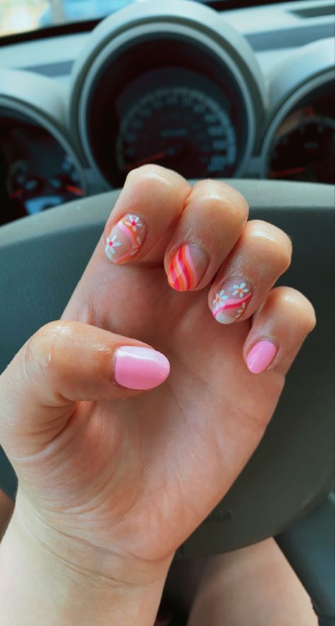 Retro Nail Designs Simple, Summer Bachelorette Nails, Pink Punchy Nails, Pink Cowgirl Nails Designs, Pink Cowgirl Aesthetic Nails, Short Almond Nails Hawaii, Beach Nails Vacation Simple Pink, Summer Vacay Nails, Bachelorette Nails