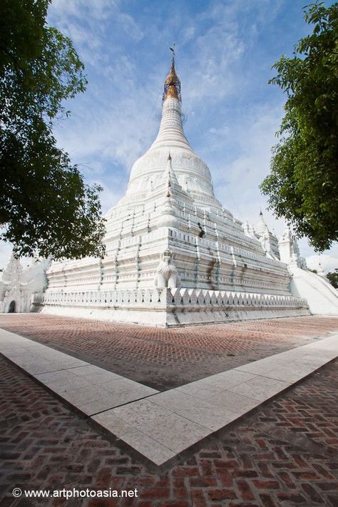 Amarapura, Mandalay, Burma Burma Myanmar Travel Honeymoon Backpack Backpacking Vacation #travel #honeymoon #vacation #backpacking #budgettravel #offthebeatenpath #bucketlist #wanderlust #Myanmar #Burma #Asia #southeastasia #sea #exploreMyanmar #visitMyanmar #seeMyanmar #discoverMyanmar #travelMyanmar #MyanmarVacation #MyanmarTravel #MyanmarHoneymoon Myanmar Architecture, Myanmar Places, Burmese Architecture, Amarapura, Buddhist Architecture, Myanmar Travel, Adventure Tourism, Bay Of Bengal, Burma Myanmar