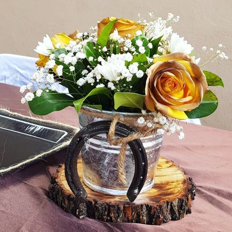 Cowboy Centerpieces, Quince Centerpieces, Western Centerpieces, Charro Wedding, Charro Theme, Mexican Theme Party Decorations, Quinceanera Centerpieces, Cowboy Theme Party, Western Birthday Party