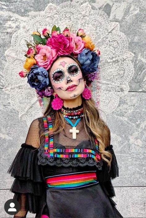 Dias Los Muertos Costume, Day Of The Dead Womens Costume, Day Of The Dead Outfits Woman, Dia De Los Muertos Costumes For Women, Day Of The Dead Outfit, Makijaż Sugar Skull, Day Of Dead Costume, Mexican Halloween Costume, Catrina Costume