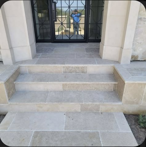 Stone Tile Porch, Travertine Porch Floor, Tile For Front Porch Entrance, Tiled Front Door Step Entrance, Front Entry Steps Ideas, Concrete Entry Steps, Tiled Porch Steps, Travertine Front Entrance, Pavers Entryway Entrance