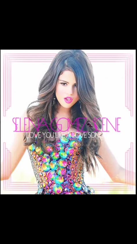 Love Song Selena Gomez, Tricia Helfer Hot, Selena Gomez Music Videos, Selena Gomz, Female Artists Music, Selena Gomez Music, Selena Gomez Album, The Flash Grant Gustin, Selena Gomez Cute