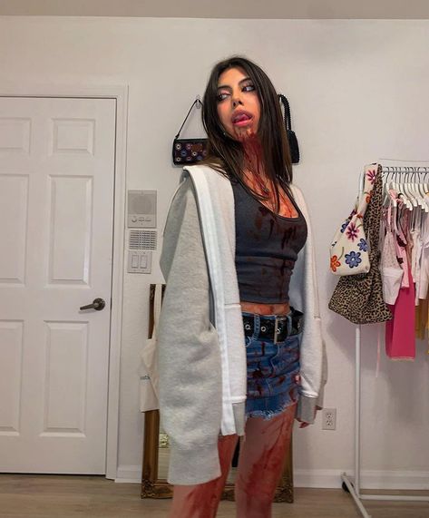 @heavnlyliz Jennifers Body Costume Idea, Jennifer Body Costume, Jennifer’s Body Costume, Jennifer Check Costume, Badass Halloween Costumes, Jennifer Check, Check Outfit, Devils Night, Jennifer's Body