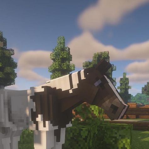 64 likes, 0 comments - swembuilds on October 6, 2022: "Chill day in the field 🥰 What builds do you guys want to see? ✨Follow us @swembuilds for more SWEM content!✨ #swem #minecraft #myswemworld #equestrian #horsefarm #equestrianminecraft #horseminecraft #minecraftbuilds #minecraftbarn #barnbuild #starwormequestrianmod". Minecraft Horse Track, Swem Minecraft, Minecraft Barn, Minecraft Horse, Horse Barn Designs, Cool Minecraft Creations, Horse Games, Minecraft Inspo, How To Play Minecraft