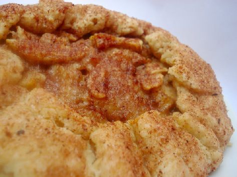 Apple Crostata Recipe, Rustic Apple Pie, Apple Crostata, Crostata Recipe, Best Apple Recipes, Fall Apple Recipes, Tart Dough, Caramel Recipes Sauce, Ina Garten Recipes