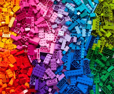 Lego Wallpaper Aesthetic, Lego Texture, Inedible Things, Lego Aesthetic, Lego Wallpaper, Rainbow Order, Primary Colours, Lego Pictures, Lego Photography