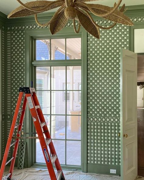 Sunroom With Wallpaper, Lattice Sunroom, Trellis Ceiling Interior Design, Lattice Wall Indoor, Indoor Lattice, Light Green Wallpaper House, Serena And Lily Green Wallpaper, Lattice Ceiling, Lattice Ideas