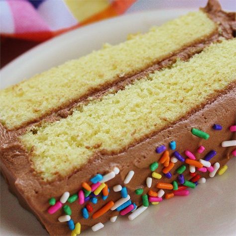 1234 Cake, Kentucky Butter Cake, 4 Cake, Yellow Cake Recipe, Buttercream Frosting Recipe, Birthday Cake Recipe, Yellow Cake, Piece Of Cake, Birthday Cake Kids