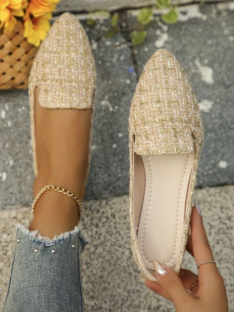 Apricot  Collar     Embellished   Women Shoes Flat Office Shoes Women, Office Shoes Women Business Professional, Work Shoes Women The Office, Real Estate Clothes, New Wardrobe Aesthetic, Casual Dress Attire, Closed Shoes, Work Capsule Wardrobe, Fashion 30s